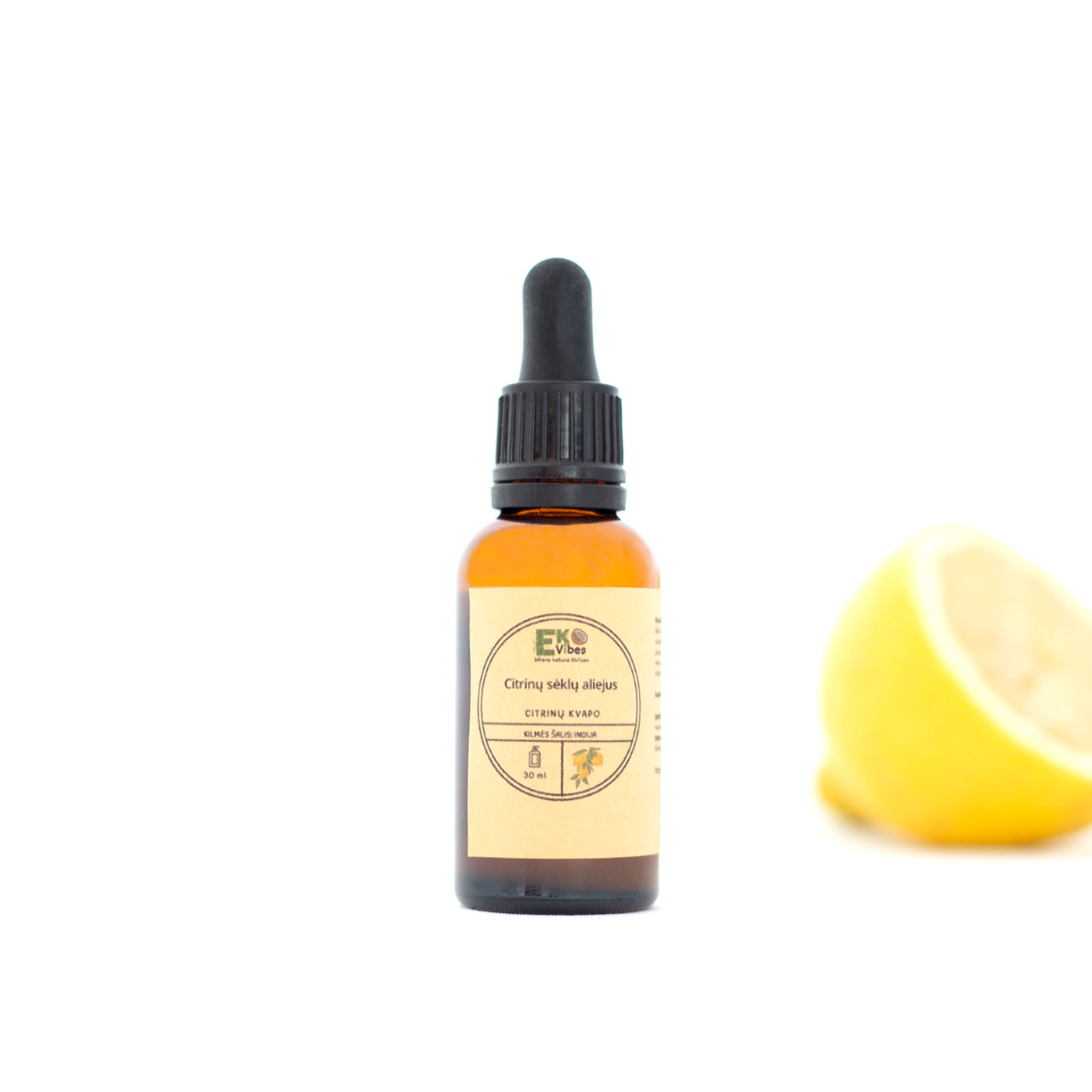 EkoVibes citrinų sėklų aliejus natūraliame fone – gaivus pasirinkimas odos priežiūrai