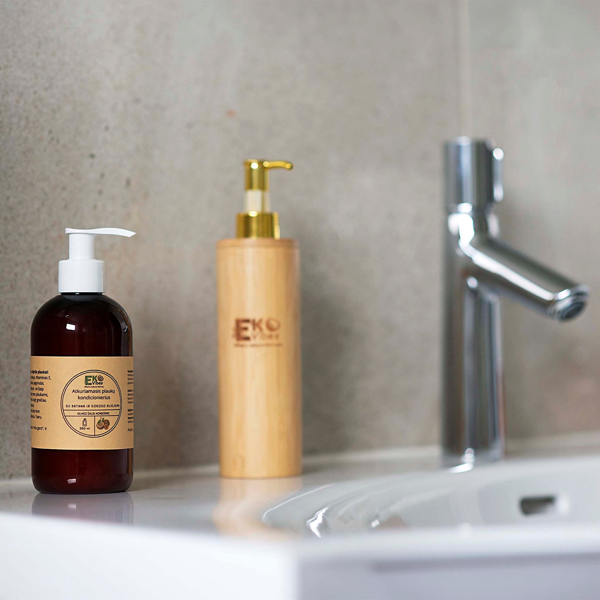 Plaukų kondicionierius su antioksidantais – drėkina, stiprina, be parabenų