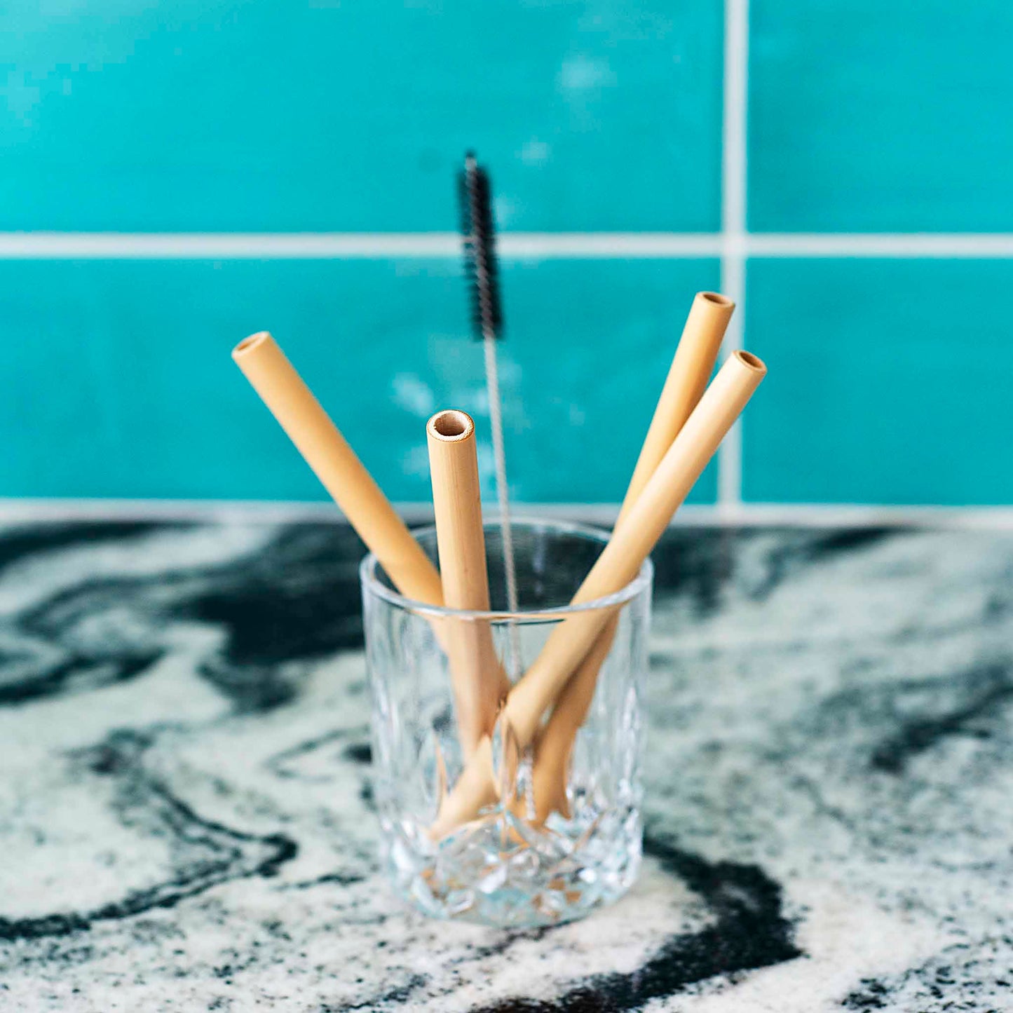 EkoVibes bambukinių šiaudelių rinkinys dovanų ar kelionei